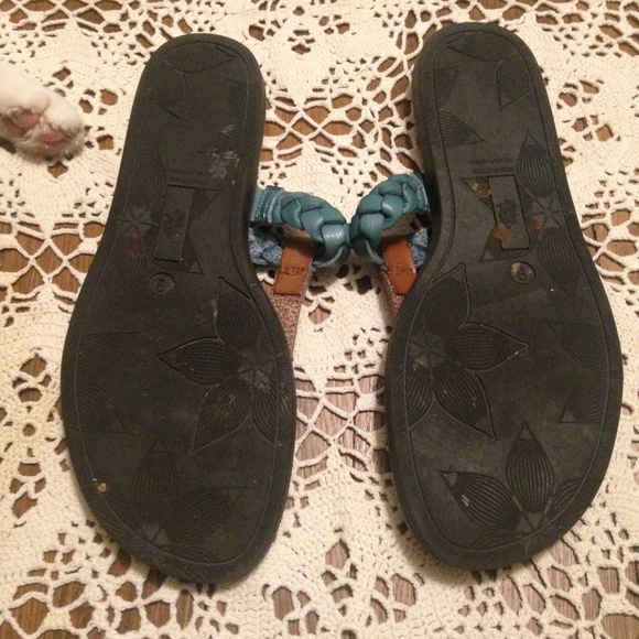 Flip Flops - Picture 2 of 2